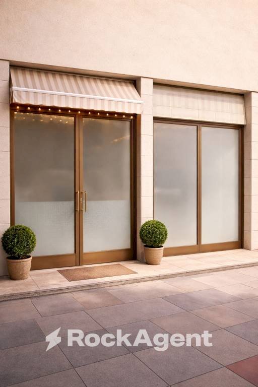 Interno palazzo - Shop via Aurelio Saffi, Trepuzzi - photo 2