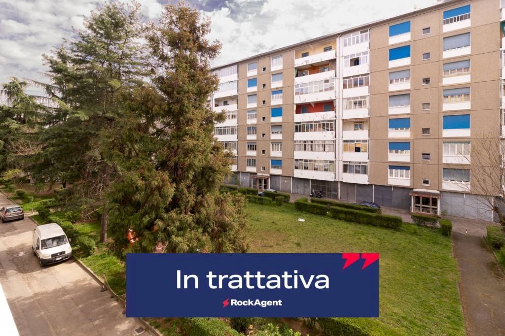 Facciata - Appartamento via Giovanni Roveda, 22, Torino (zona Mirafiori Sud) - foto 2