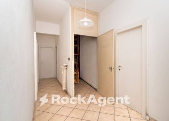 Corridoio - Appartamento via Giovanni Roveda, 22, Torino (zona Mirafiori Sud) - foto 4
