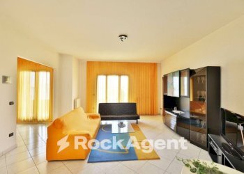 Salone - Villa via Lucia Preite, 46, Taurisano - photo 9