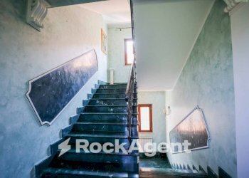 Scala - Quadrilocale via Ferdinando Galiani, 91, Catanzaro - foto 28