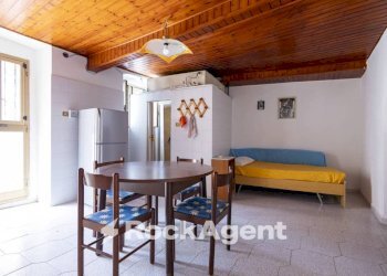 Salone - One-room apartment vicolo II Agricoltori, Catanzaro - photo 3