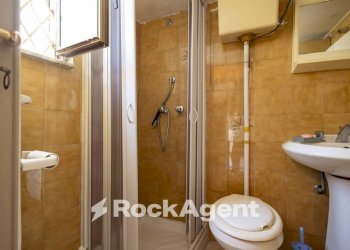 Bagno - One-room apartment vicolo II Agricoltori, Catanzaro - photo 15