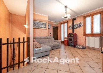 Salone - Casa indipendente via Argine Sinistro, 5, Correzzola - foto 4