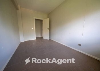 Camera da letto - Four-room apartment via Gavino Matta, 3, Sassari - photo 13