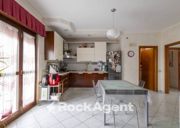 Cucina - Quadrilocale via Alessi di Turio, 8, Catanzaro - foto 6