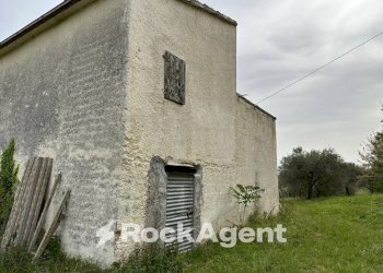 Facciata - Rustico contrada Serepenne, Villamagna - foto 1