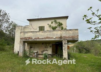 Facciata - Rustico contrada Serepenne, Villamagna - foto 2