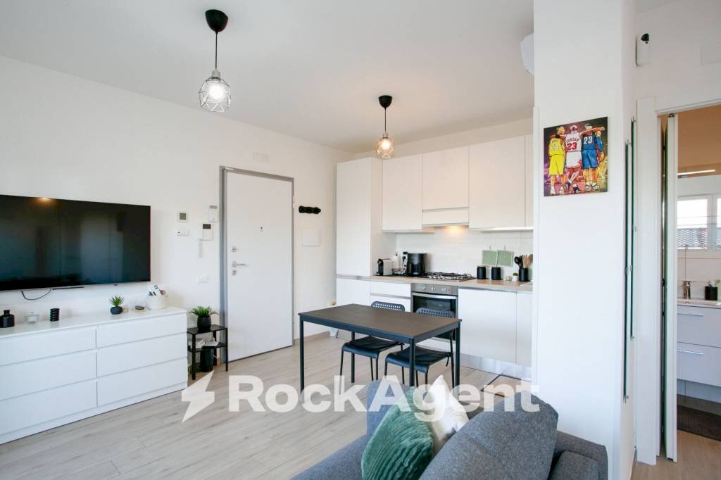 Salone - One-room apartment via Ildebrando della Giovanna, 81, Roma (neighborhood Massimina) - photo 3