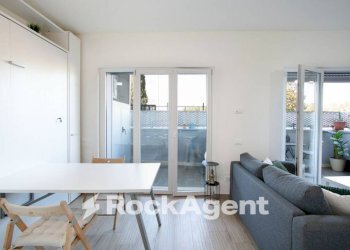 Salone - One-room apartment via Ildebrando della Giovanna, 81, Roma (neighborhood Massimina) - photo 13