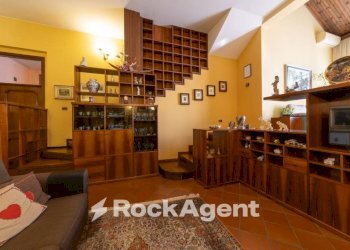 Interno palazzo - Villa via E. H. Grieg, Saronno - foto 4