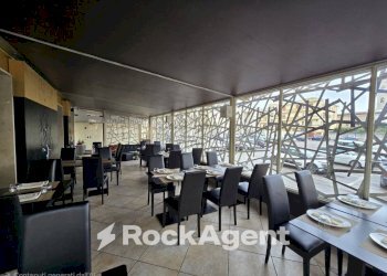 Interno non residenziale - Ristorante piazza Cesare Terranova, Parabita - foto 12