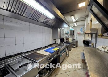 Interno non residenziale - Ristorante piazza Cesare Terranova, Parabita - foto 20