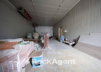 Interno non residenziale - Shed strada 1, 85, Sassari - photo 16