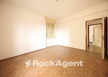 Camera da letto - Quadrilocale via Santa Maria Assunta di Nervi, Genova (zona Quarto) - foto 29