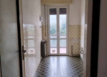 Cucina - Trilocale via Angelo Amati, 6, Pavia - foto 2