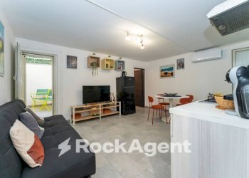 Salone - Bilocale via Vittorio Emanuele Orlando, 32, Catania - foto 4