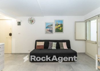 Camera da letto - Bilocale via Vittorio Emanuele Orlando, 32, Catania - foto 9