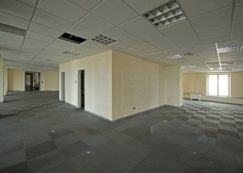 Interno non residenziale - Ufficio via Antica Fiumara, 3, Genova (zona Sampierdarena) - foto 1