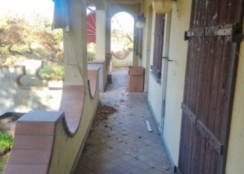 Balcone - Villa Frazione Ca' Ponte 1, Santa Maria della Versa - foto 4