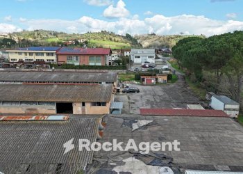 Vista - Capannone via Antonio Meucci, 34, Palaia - foto 3