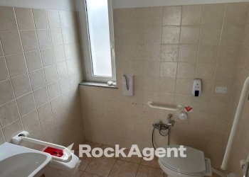 Bagno - Negozio via del Villino, Alanno - foto 17