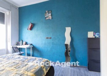 Camera da letto - Appartamento via Gaspero Barbera, 30, Torino (zona Mirafiori Sud) - foto 8