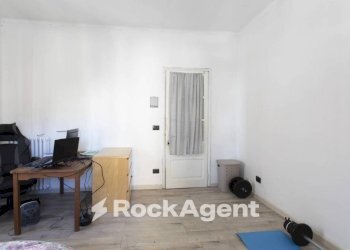 Camera da letto - Appartamento via Gaspero Barbera, 30, Torino (zona Mirafiori Sud) - foto 14