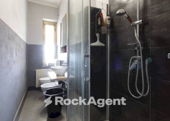 Bagno - Appartamento via Gaspero Barbera, 30, Torino (zona Mirafiori Sud) - foto 17