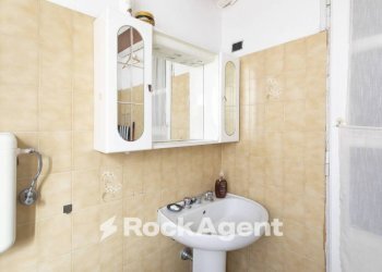 Bagno - Appartamento via Gaspero Barbera, 30, Torino (zona Mirafiori Sud) - foto 18