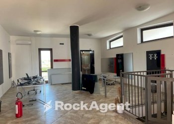 Ufficio - Negozio via Saverio Pipino, Altavilla Silentina - foto 4