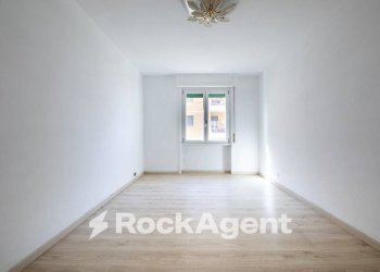 Camera da letto - Trilocale Roma (zona Centro Storico) - foto 3