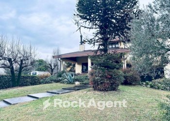 Giardino - Villa via 1ª Strada, 1, Fiesso d'Artico - photo 4