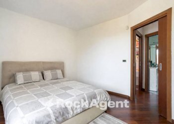 Camera da letto - Villa a Schiera via delle Industrie, 13, Osio Sotto - foto 10
