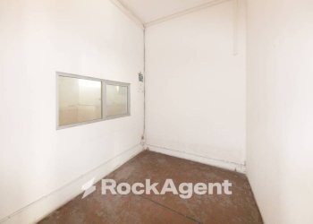 Stanza non arredata - Warehouse via Cordanieri, Genova (neighborhood Voltri) - photo 10