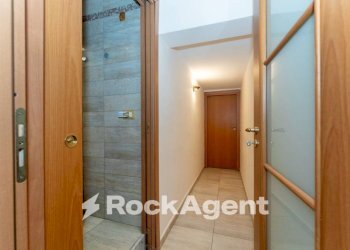 Interno palazzo - Bilocale via Gabriello Carnazza, 13, Catania - foto 7