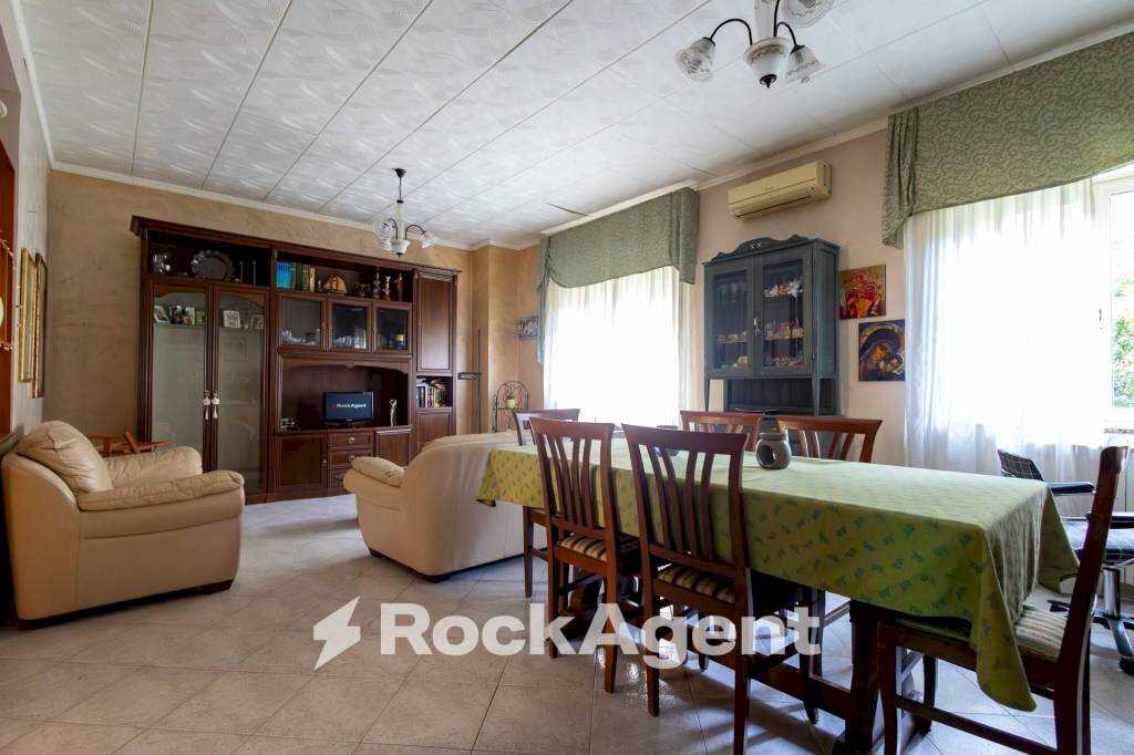 Salone - Villa via Angitola, 56, Catanzaro - foto 3