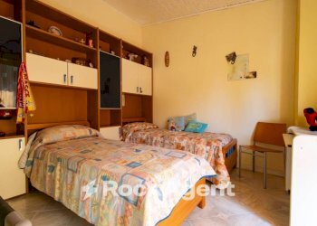 Camera da letto - Villa via Angitola, 56, Catanzaro - foto 26