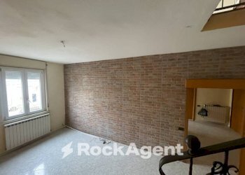 Salone - Appartamento via Napoli Achille, 9, Salerno - foto 8