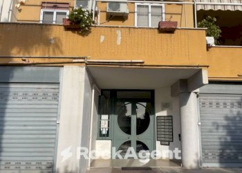 Facciata - Appartamento via Napoli Achille, 9, Salerno - foto 32