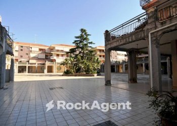 Zona - Trilocale via Santi Bonaccorsi, 6, Aci Catena - foto 4