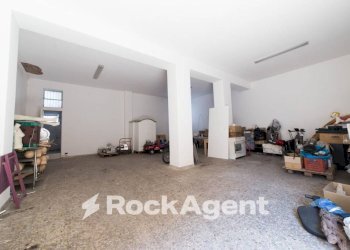 Magazzino - Negozio via Pacinotti, 21-23, Acireale - foto 2