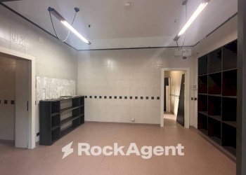 Interno non residenziale - Shop via Cremonese, Parma - photo 11