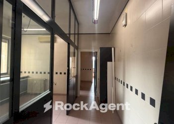 Ufficio - Shop via Cremonese, Parma - photo 16