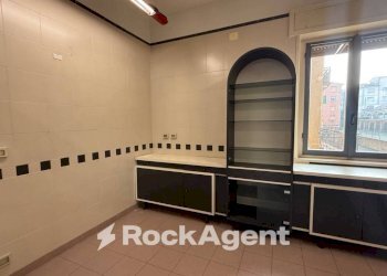 Interno non residenziale - Shop via Cremonese, Parma - photo 17