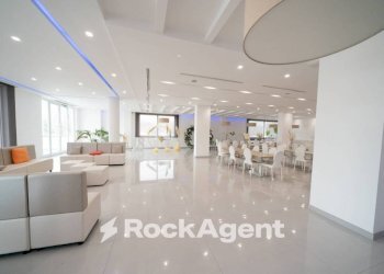 Salone - Altro Maddaloni - foto 10