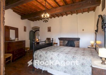 Camera da letto - Stabile - Palazzo strada Comunale di Catignano, Gambassi Terme - foto 13