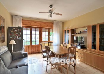 Salone - Villa via Ombrone, 5, Latina - foto 12