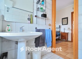 Bagno - Villa via Ombrone, 5, Latina - foto 30