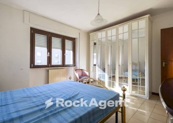 Camera da letto - Appartamento via Michele Torcia, 8, Catanzaro - foto 31